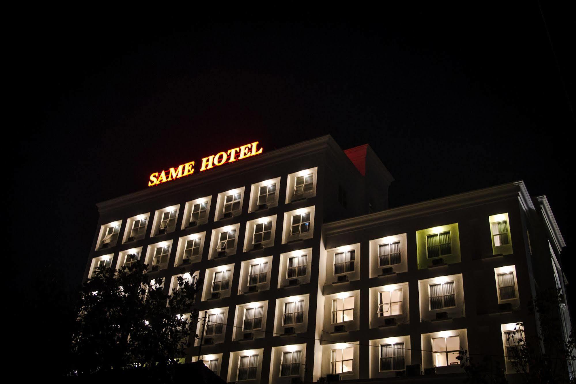 Same Hotel Malang Kültér fotó